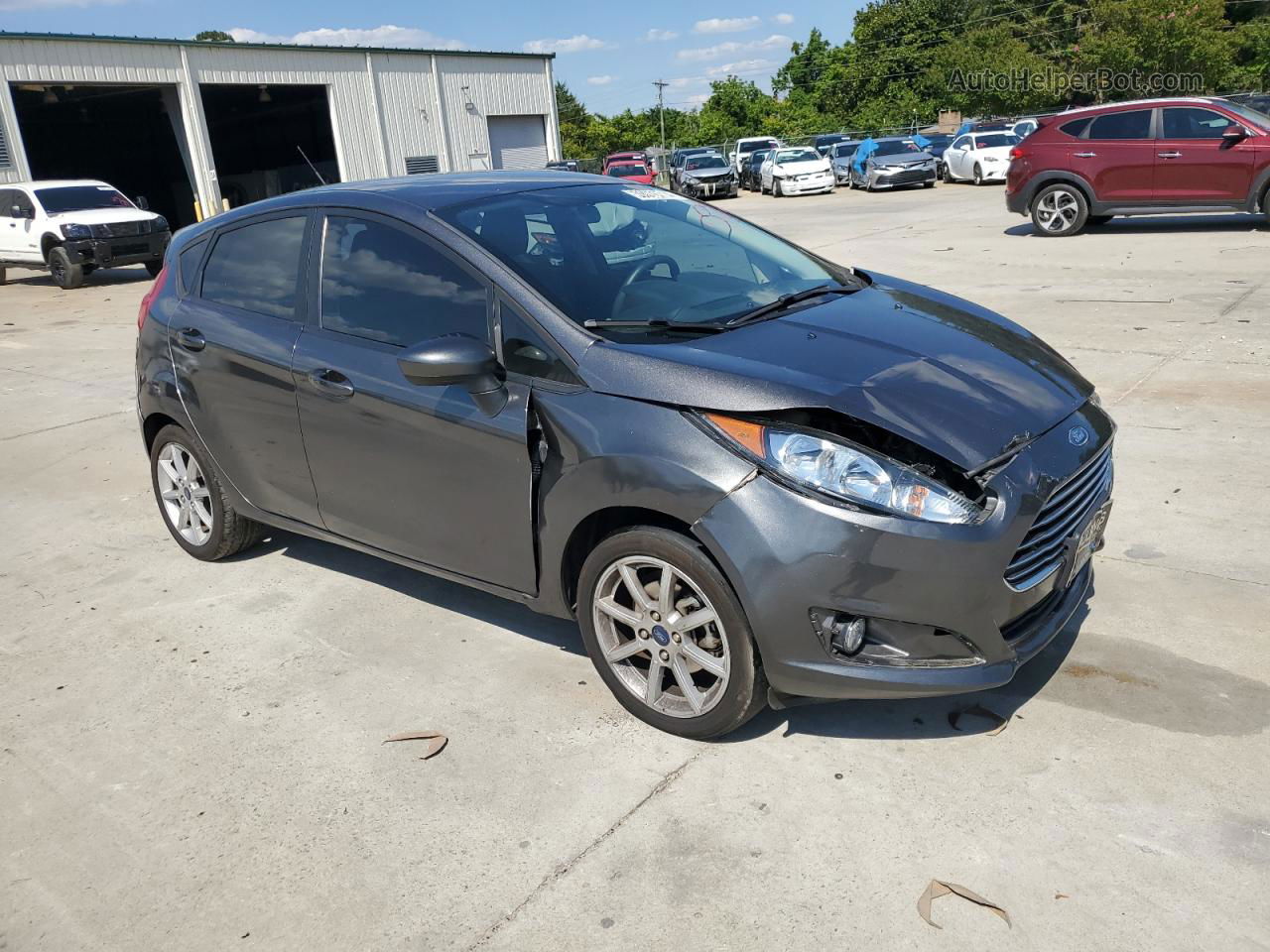 2019 Ford Fiesta Se Gray vin: 3FADP4EJ5KM106598