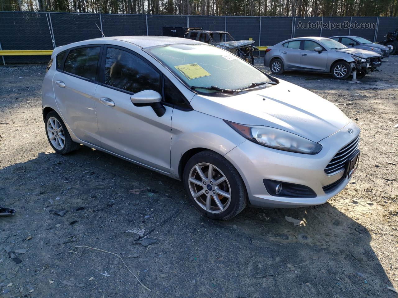 2019 Ford Fiesta Se Silver vin: 3FADP4EJ5KM107038