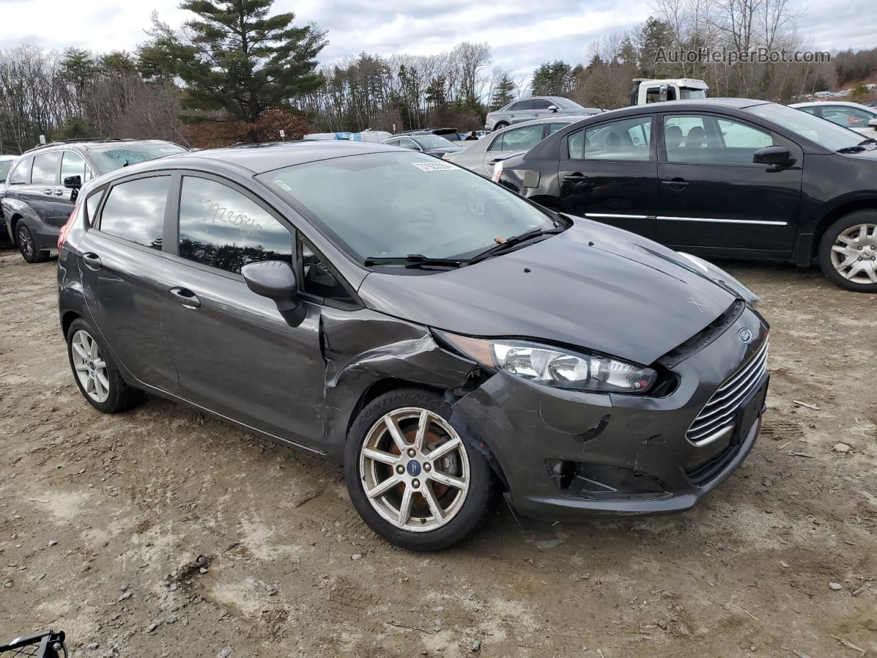 2019 Ford Fiesta Se Gray vin: 3FADP4EJ5KM107136