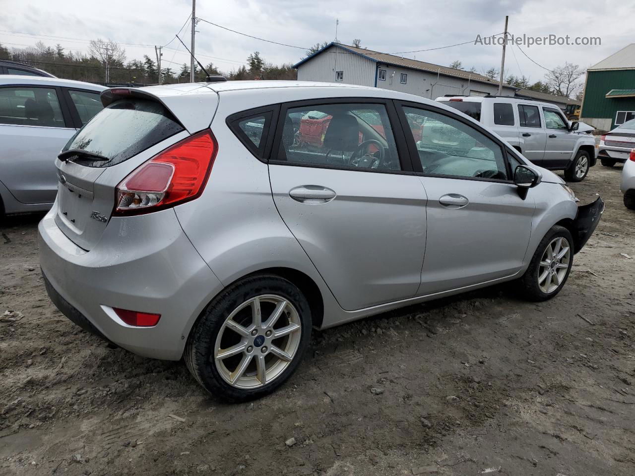 2019 Ford Fiesta Se Серебряный vin: 3FADP4EJ5KM149760