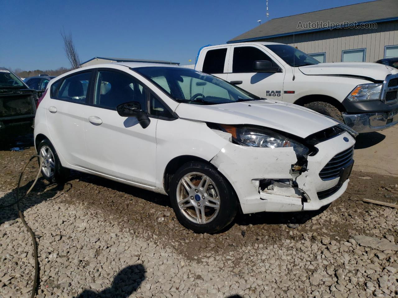 2019 Ford Fiesta Se White vin: 3FADP4EJ5KM156059