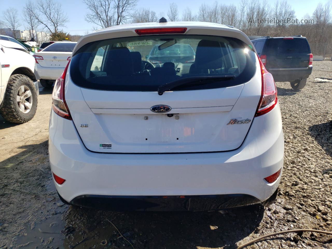 2019 Ford Fiesta Se White vin: 3FADP4EJ5KM156059