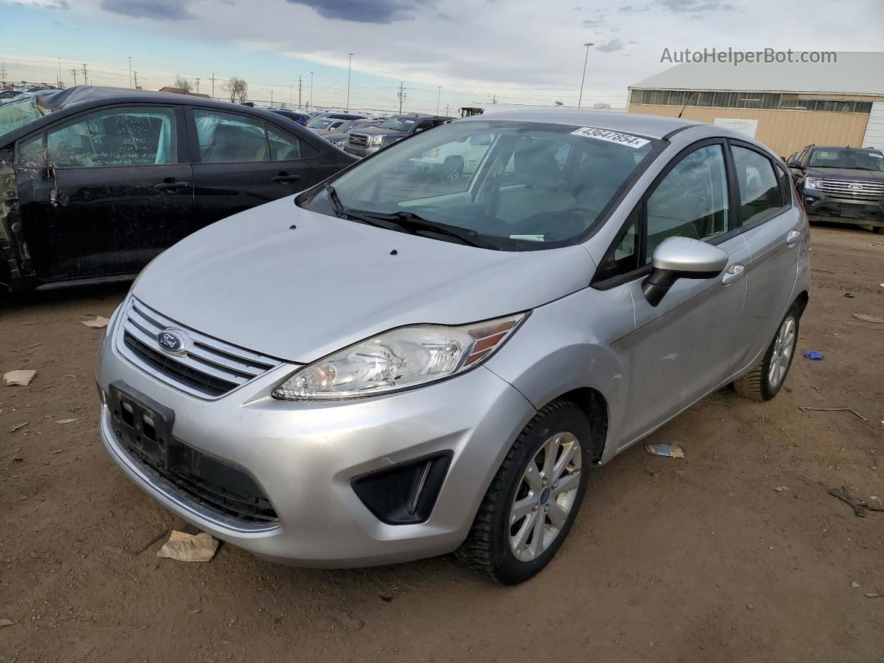 2011 Ford Fiesta Se Silver vin: 3FADP4EJ6BM119716