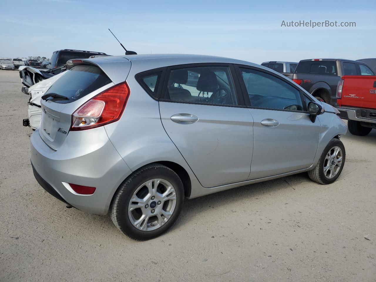 2016 Ford Fiesta Se Silver vin: 3FADP4EJ6GM201646