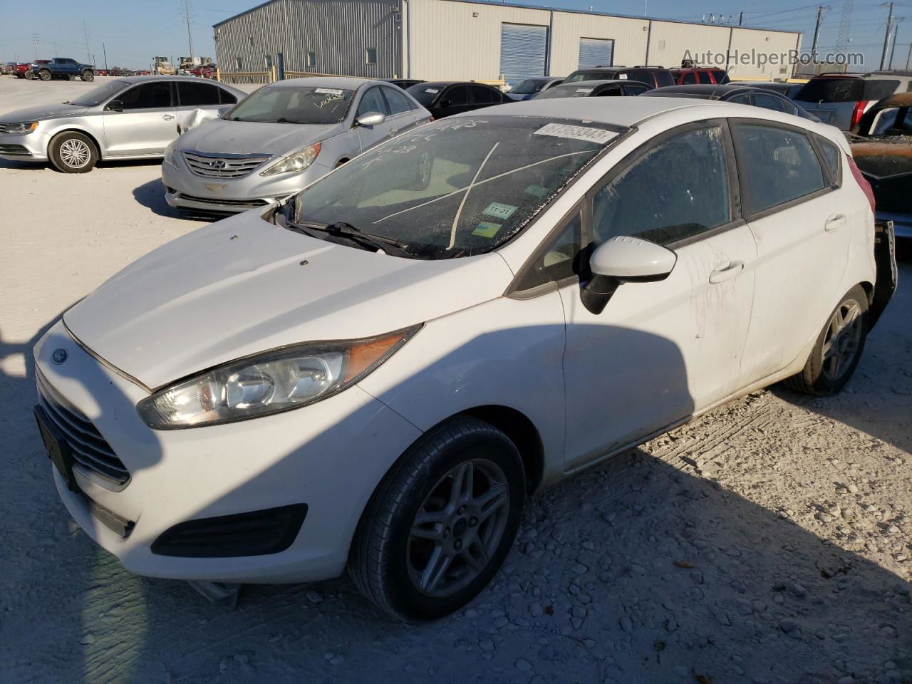 2019 Ford Fiesta Se White vin: 3FADP4EJ6KM148052