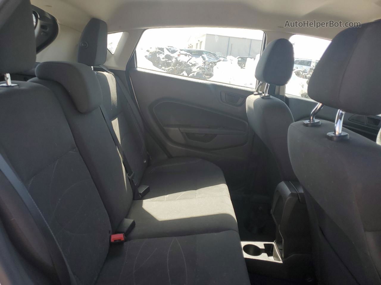 2019 Ford Fiesta Se Silver vin: 3FADP4EJ6KM157088