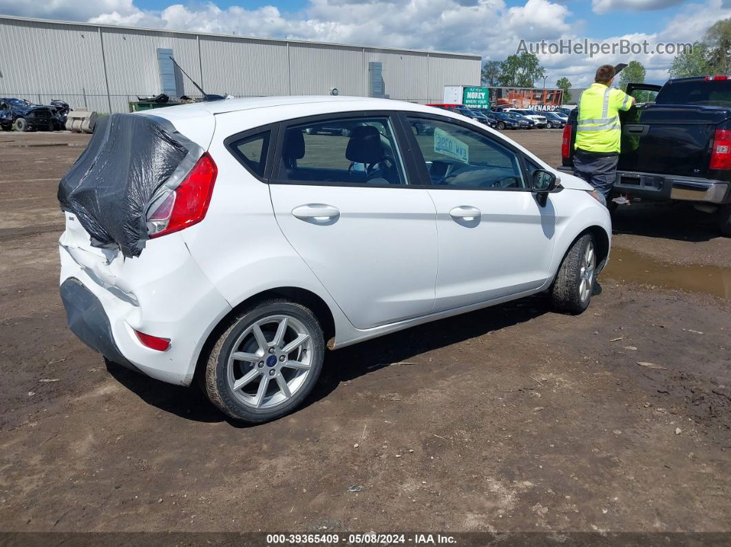 2016 Ford Fiesta Se White vin: 3FADP4EJ7GM184842