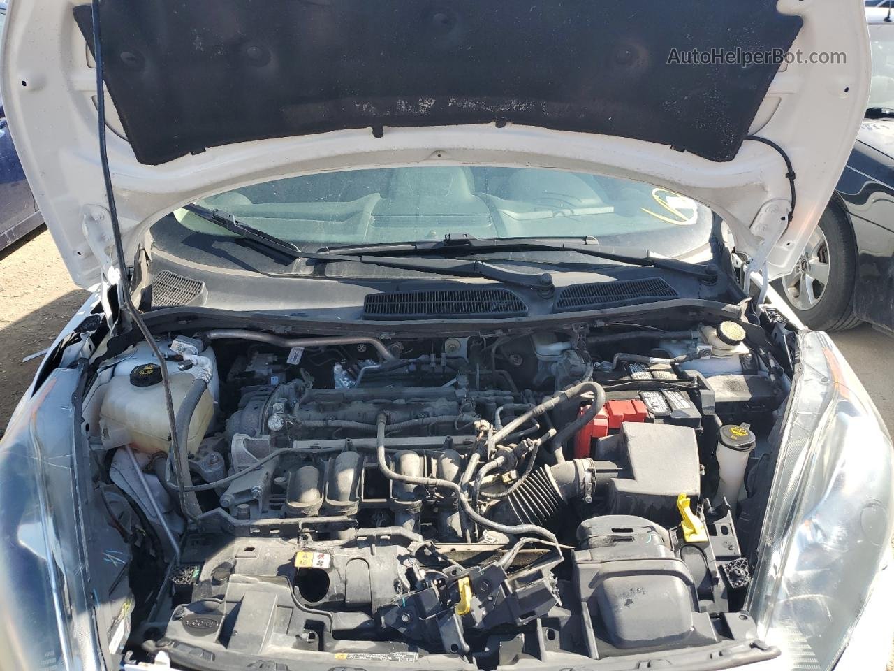 2017 Ford Fiesta Se Белый vin: 3FADP4EJ7HM136386