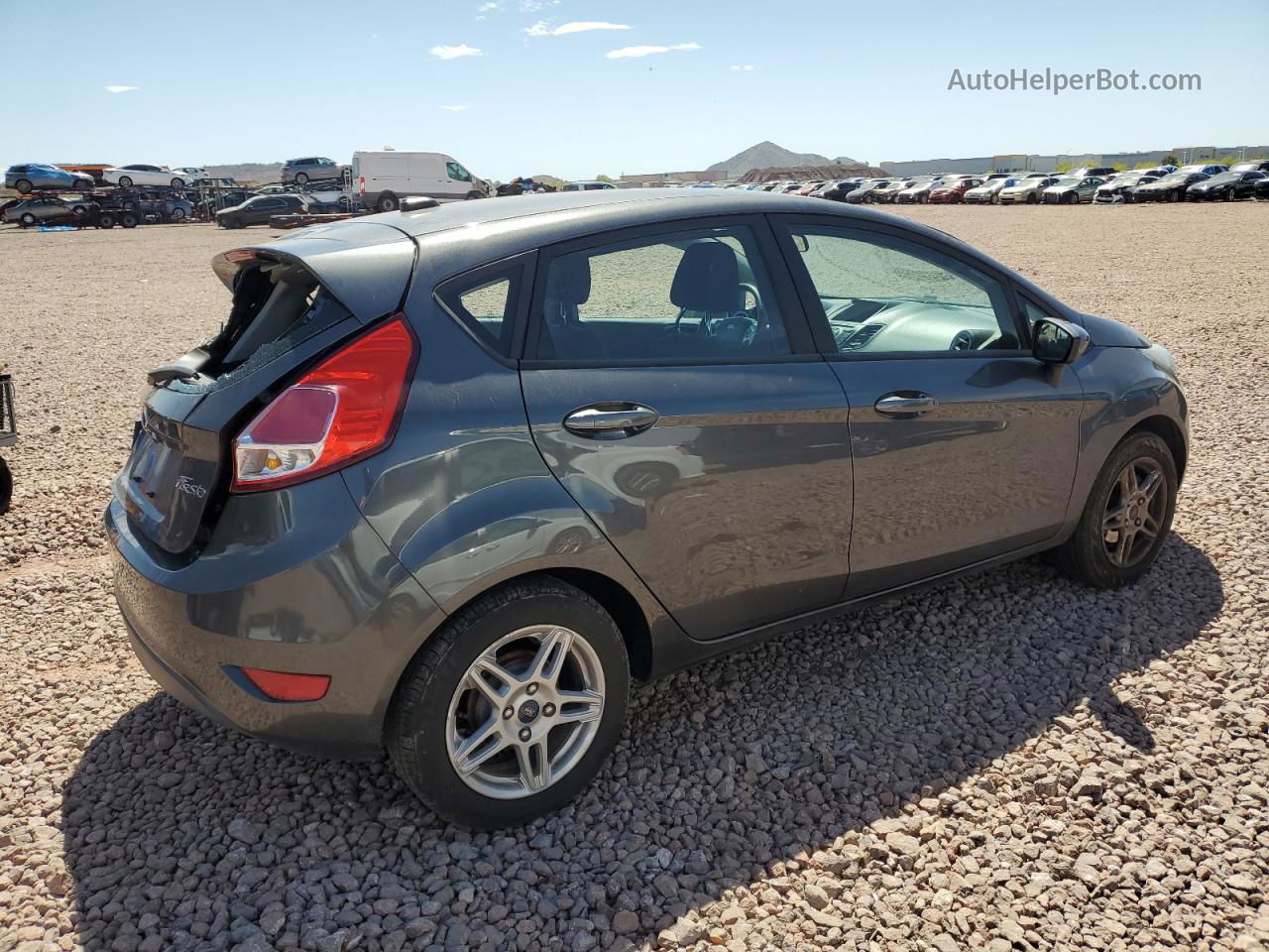 2019 Ford Fiesta Se Gray vin: 3FADP4EJ7KM157021