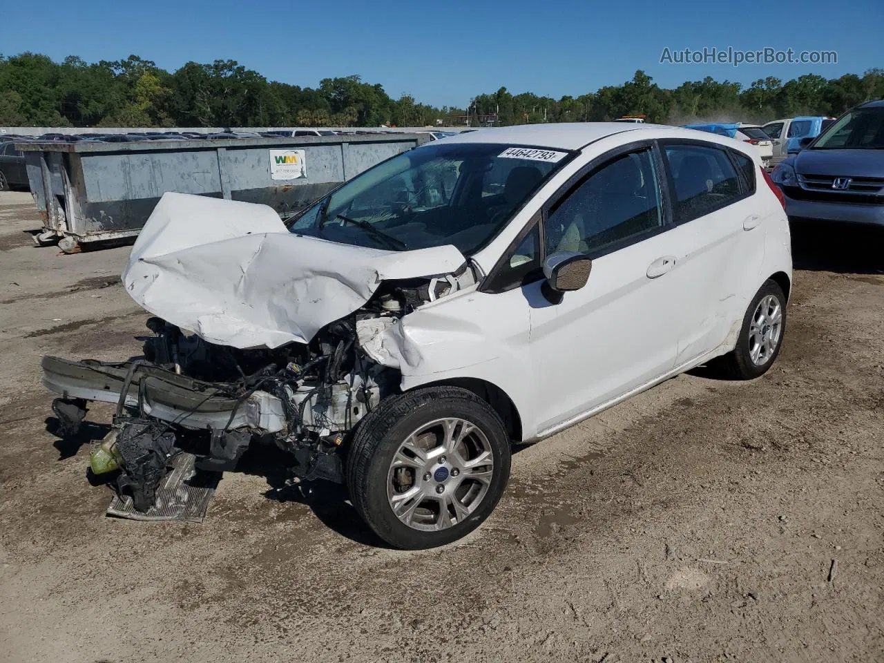 2015 Ford Fiesta Se White vin: 3FADP4EJ8FM213070