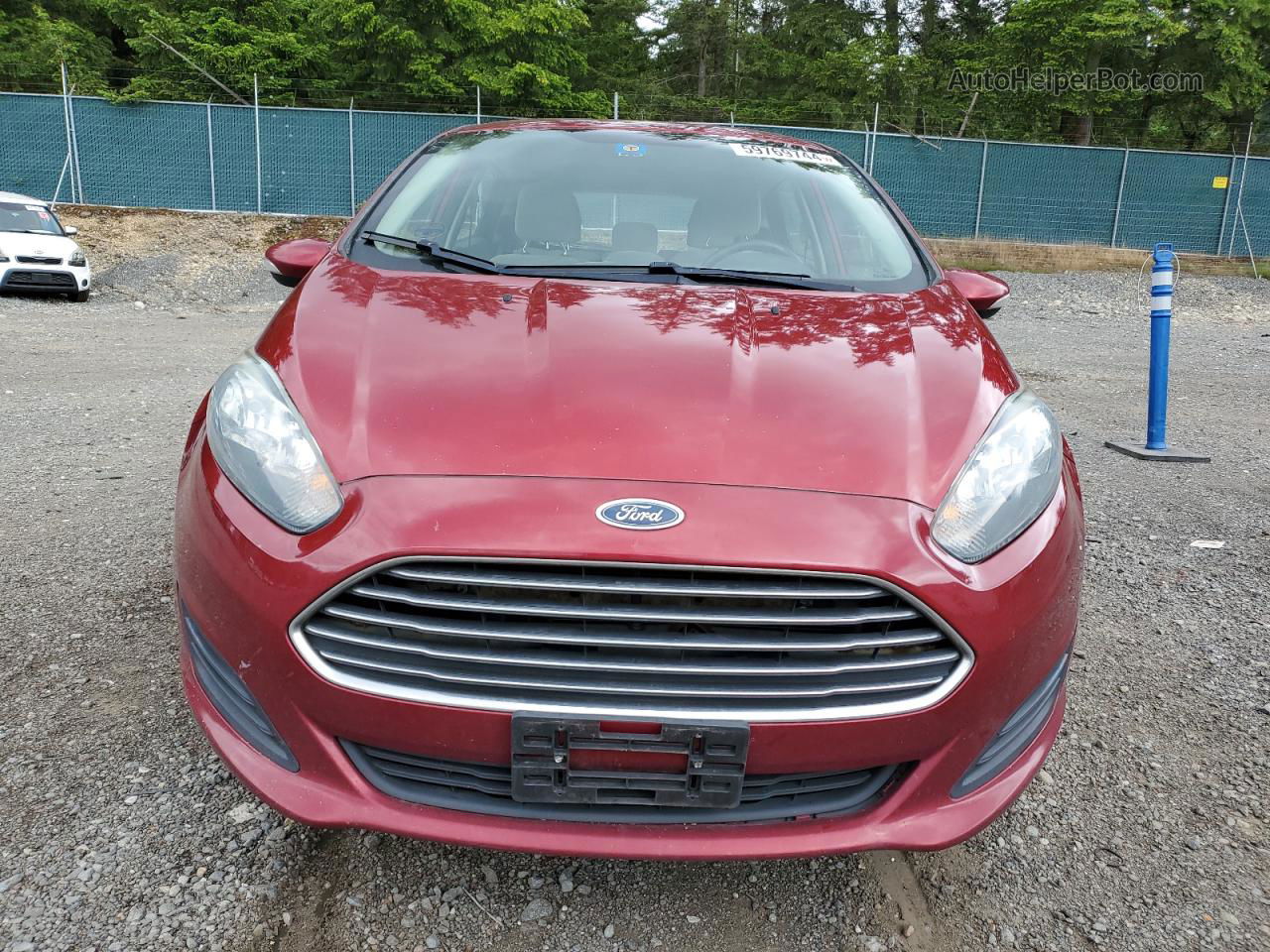 2016 Ford Fiesta Se Burgundy vin: 3FADP4EJ8GM118817