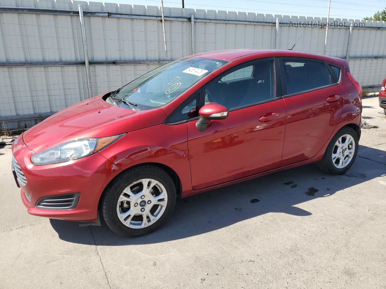 2016 Ford Fiesta Se Red vin: 3FADP4EJ8GM130627