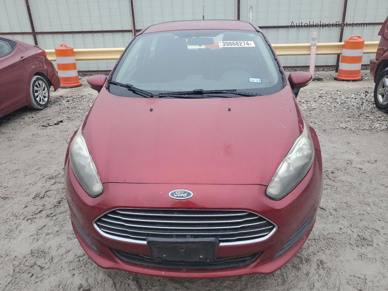 2016 Ford Fiesta Se Красный vin: 3FADP4EJ8GM188415