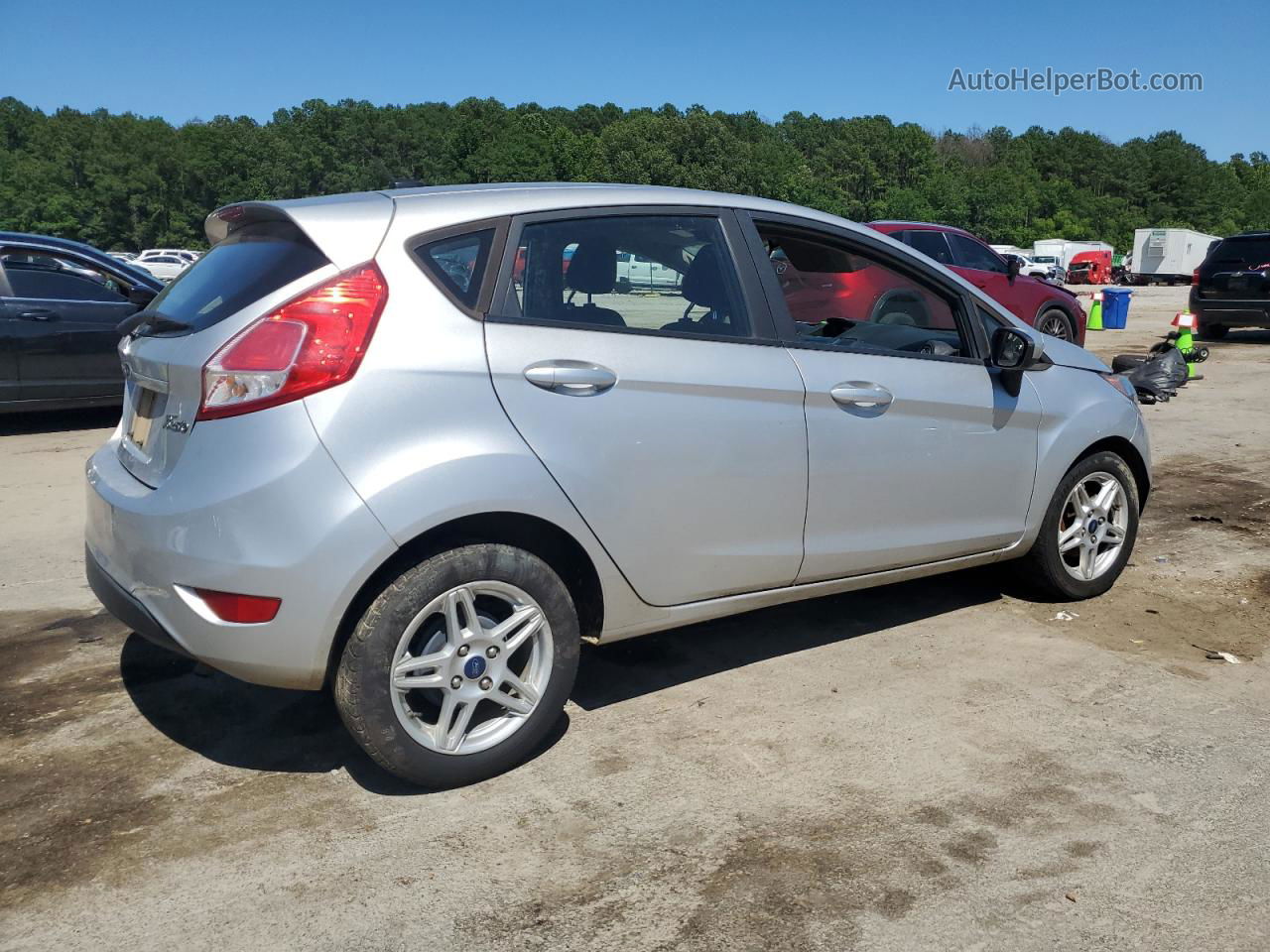 2017 Ford Fiesta Se Silver vin: 3FADP4EJ8HM157022