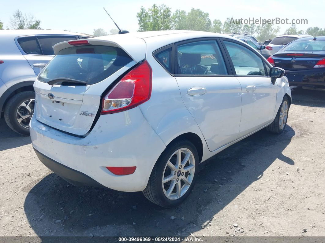 2019 Ford Fiesta Se White vin: 3FADP4EJ8KM137831