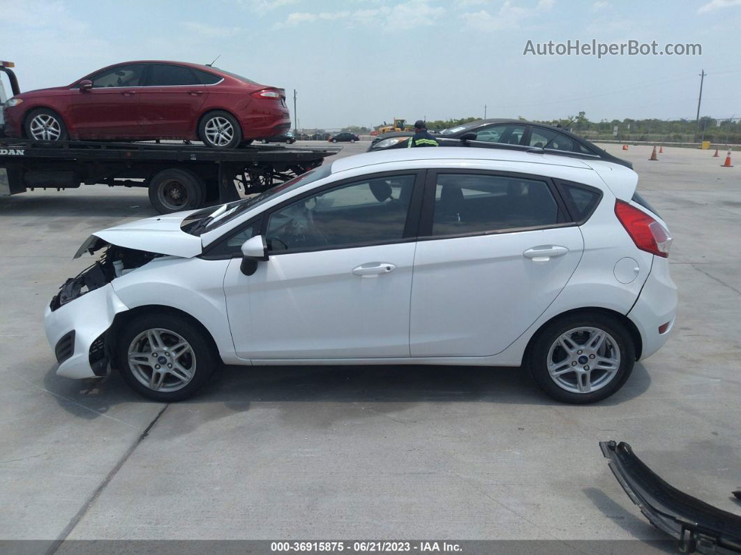 2019 Ford Fiesta Se White vin: 3FADP4EJ8KM147680