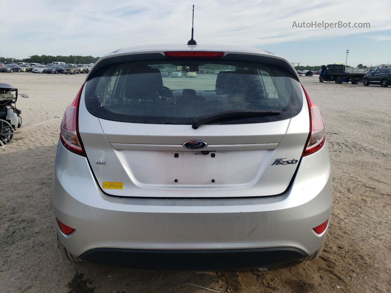 2019 Ford Fiesta Se Silver vin: 3FADP4EJ8KM158985