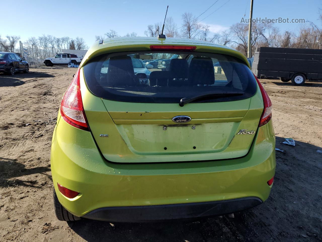 2011 Ford Fiesta Se Зеленый vin: 3FADP4EJ9BM151012