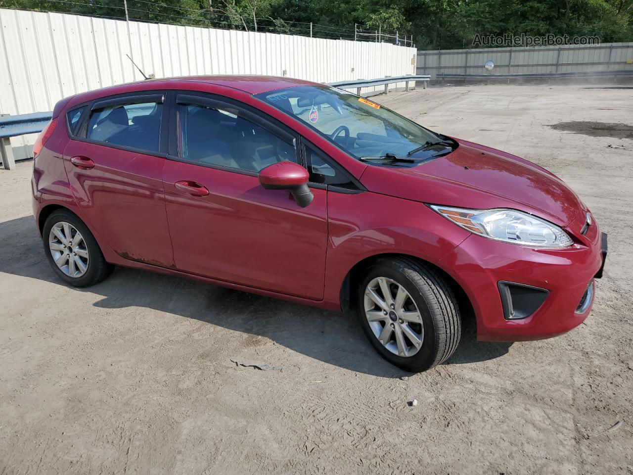 2011 Ford Fiesta Se Red vin: 3FADP4EJ9BM175732