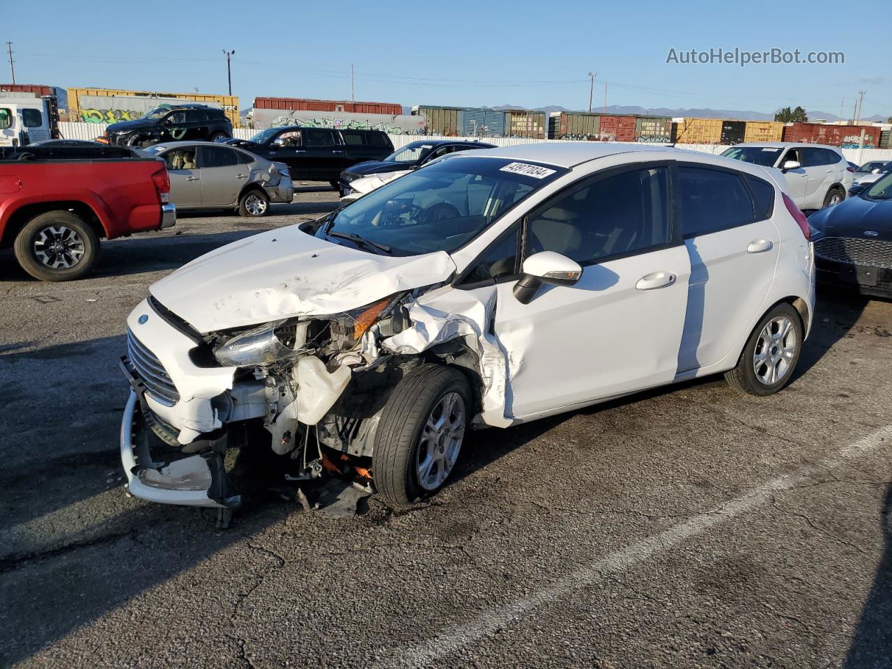 2015 Ford Fiesta Se White vin: 3FADP4EJ9FM136077