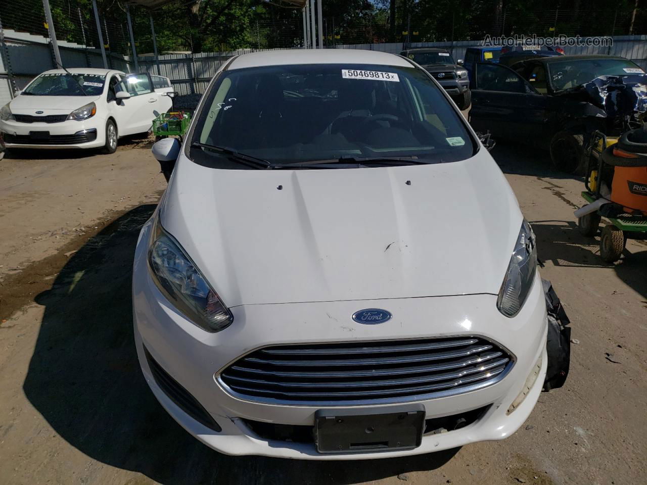 2017 Ford Fiesta Se White vin: 3FADP4EJ9HM119105