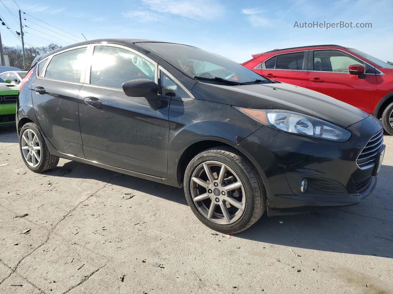 2019 Ford Fiesta Se Черный vin: 3FADP4EJ9KM133318