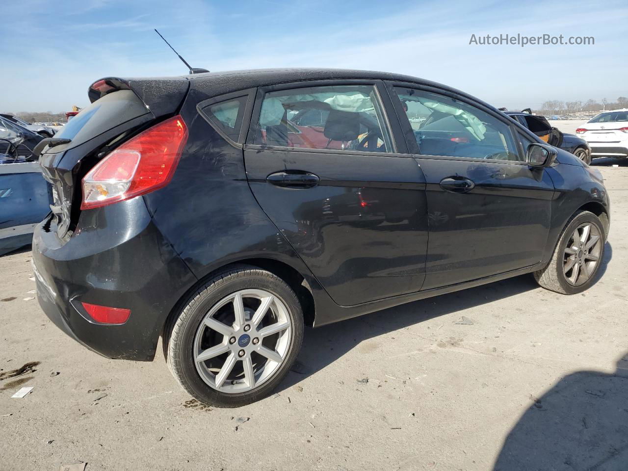 2019 Ford Fiesta Se Черный vin: 3FADP4EJ9KM133318