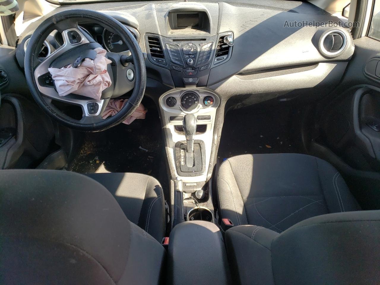 2019 Ford Fiesta Se Silver vin: 3FADP4EJ9KM143847