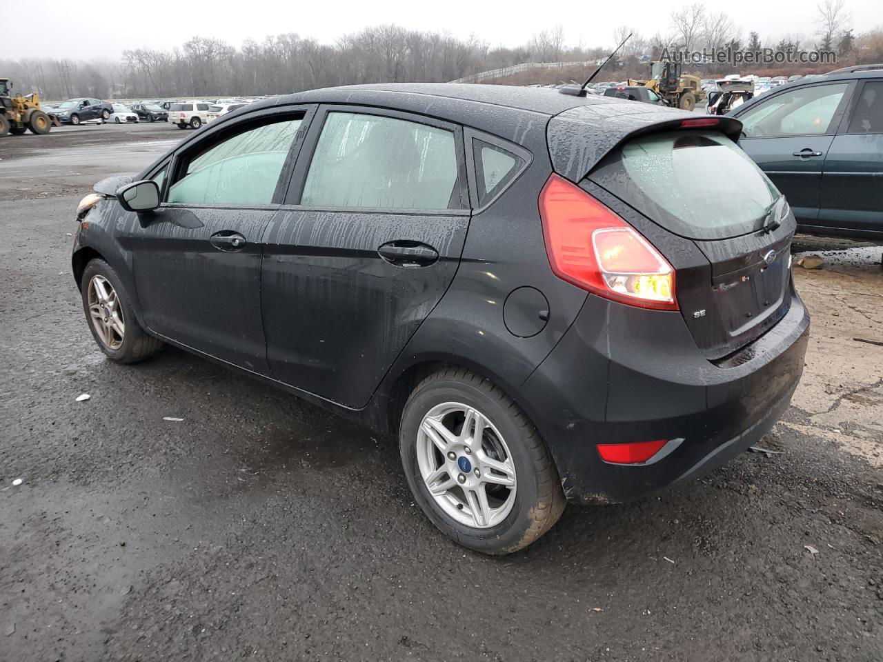 2019 Ford Fiesta Se Black vin: 3FADP4EJ9KM156582