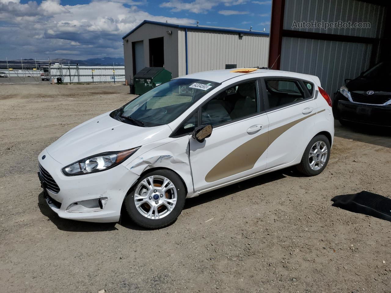 2015 Ford Fiesta Se Two Tone vin: 3FADP4EJXFM110720