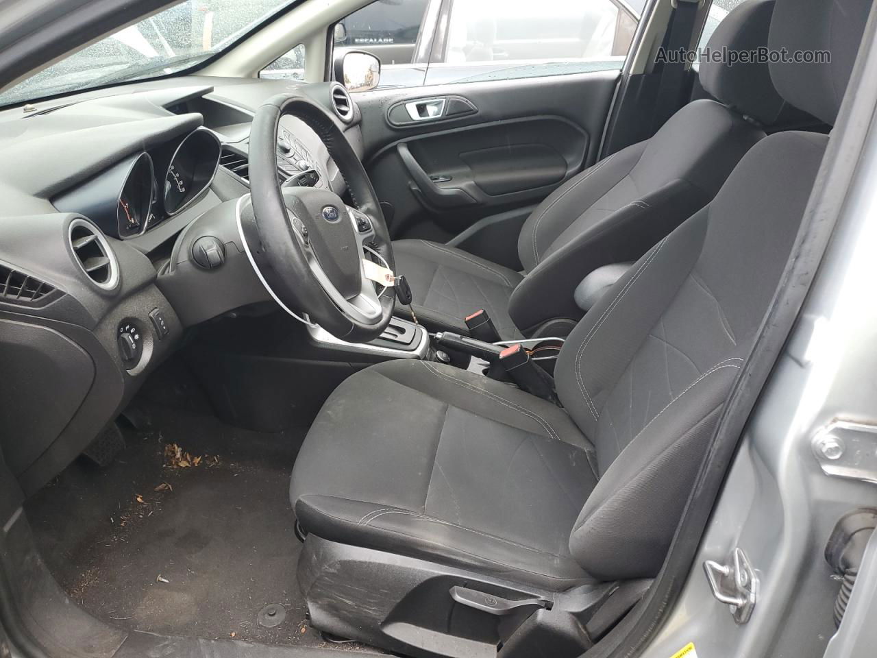 2015 Ford Fiesta Se Silver vin: 3FADP4EJXFM111432