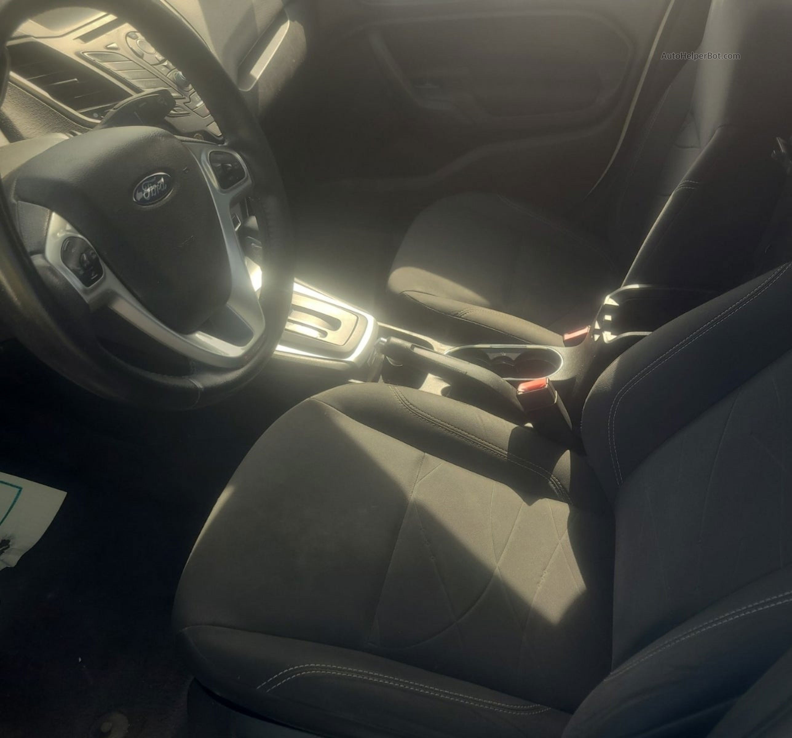 2015 Ford Fiesta Se vin: 3FADP4EJXFM222319