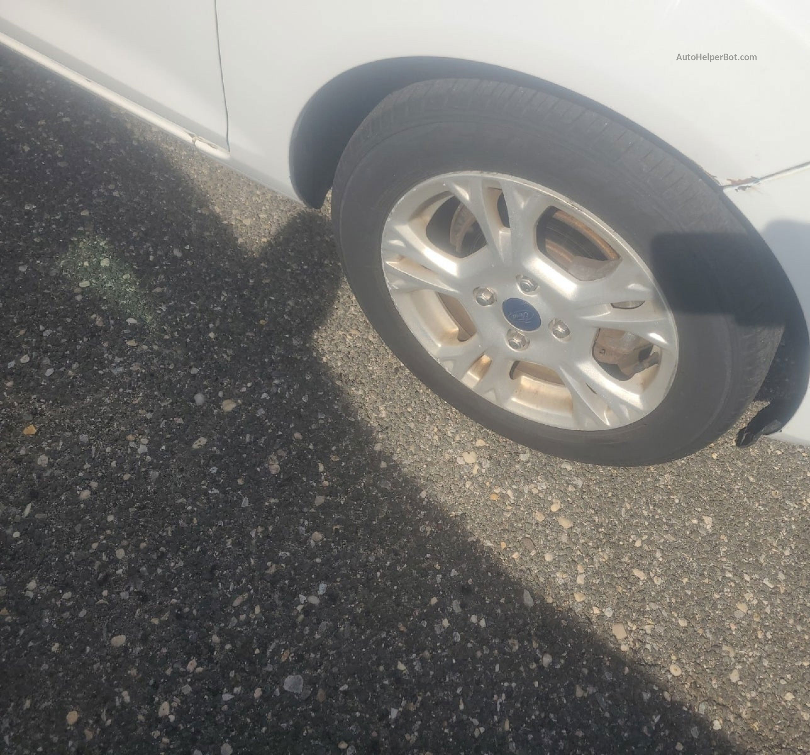 2015 Ford Fiesta Se vin: 3FADP4EJXFM222319
