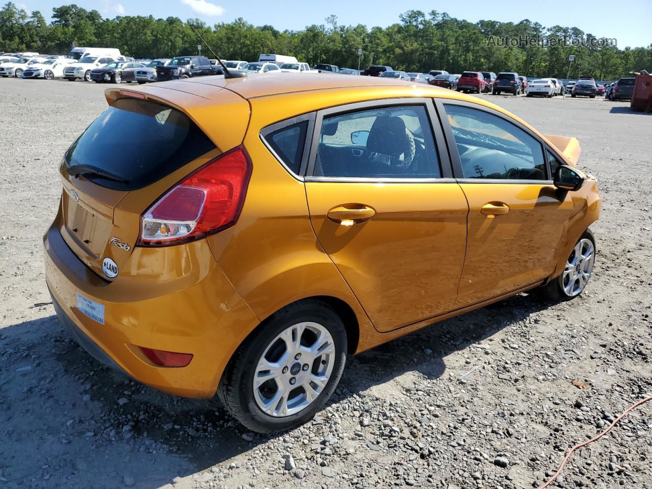 2016 Ford Fiesta Se Gold vin: 3FADP4EJXGM106720