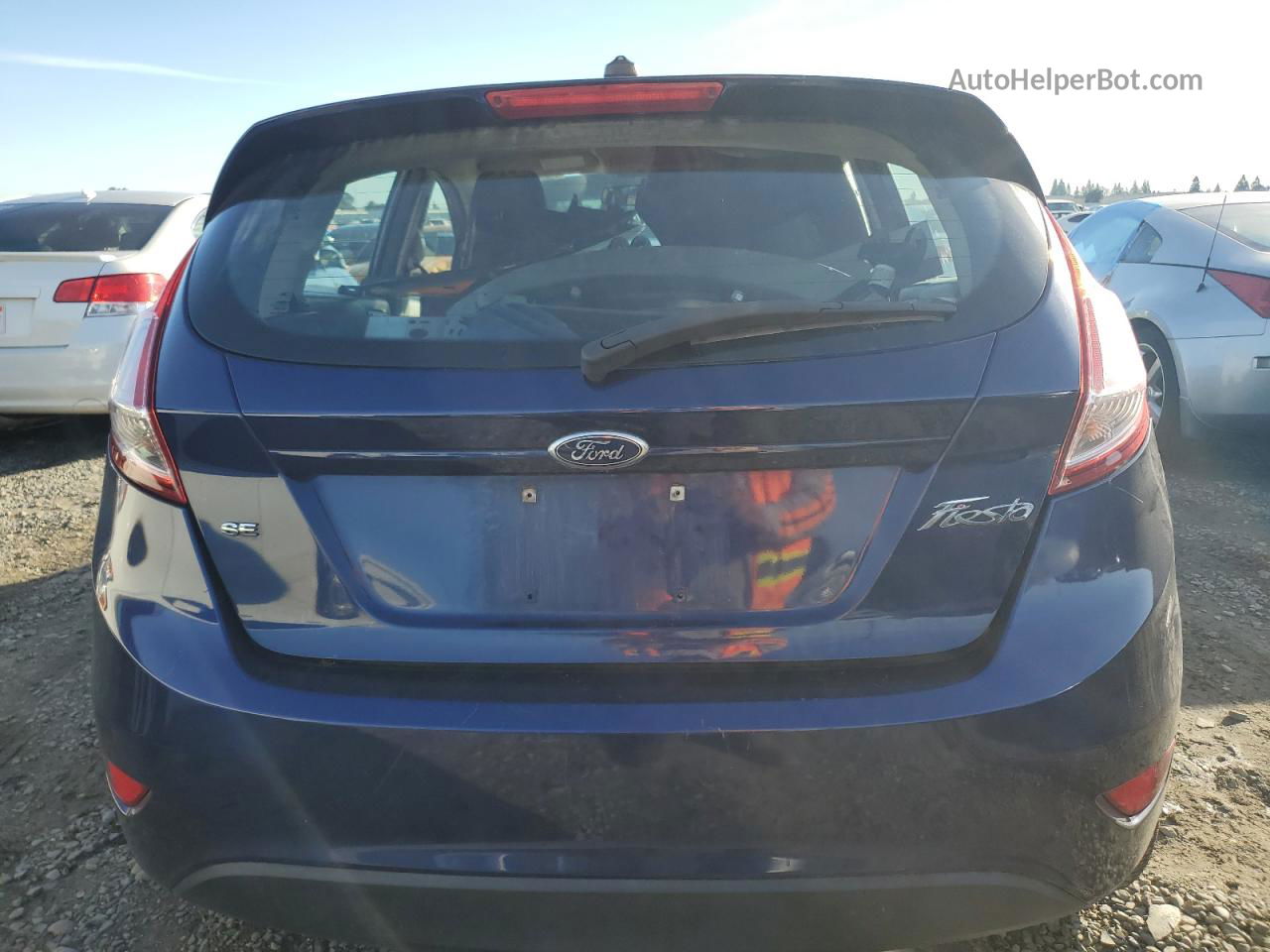 2016 Ford Fiesta Se Blue vin: 3FADP4EJXGM123565