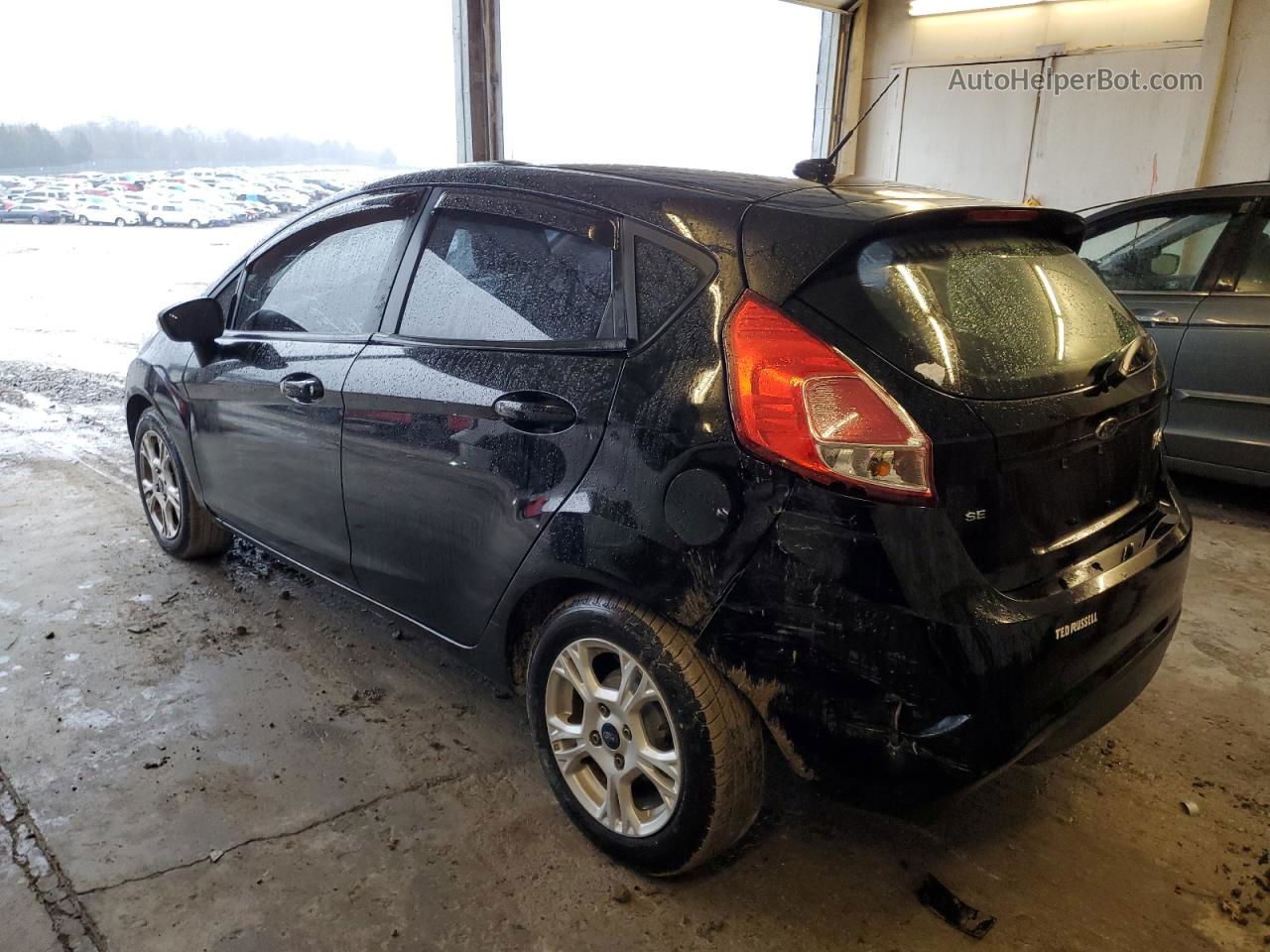 2016 Ford Fiesta Se Black vin: 3FADP4EJXGM182552