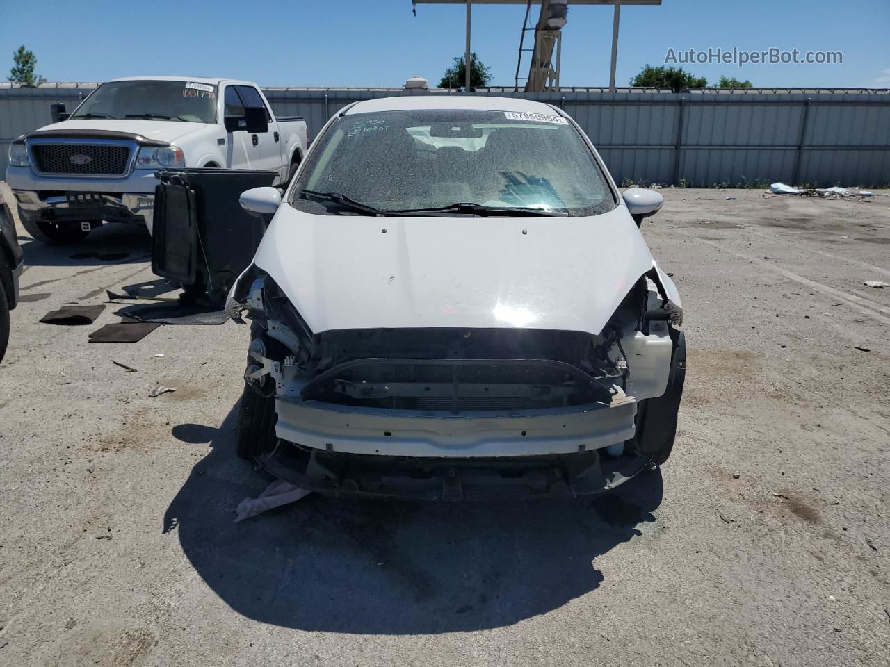 2016 Ford Fiesta Se White vin: 3FADP4EJXGM185774