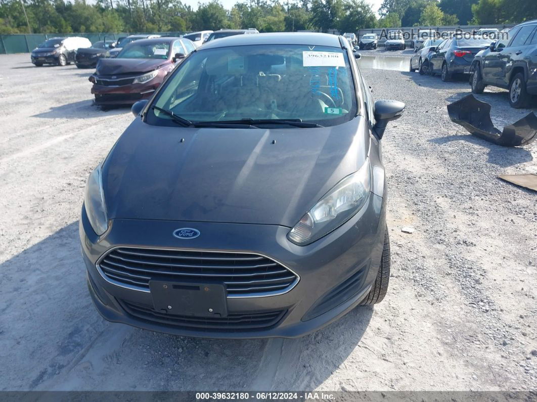 2016 Ford Fiesta Se Gray vin: 3FADP4EJXGM192658