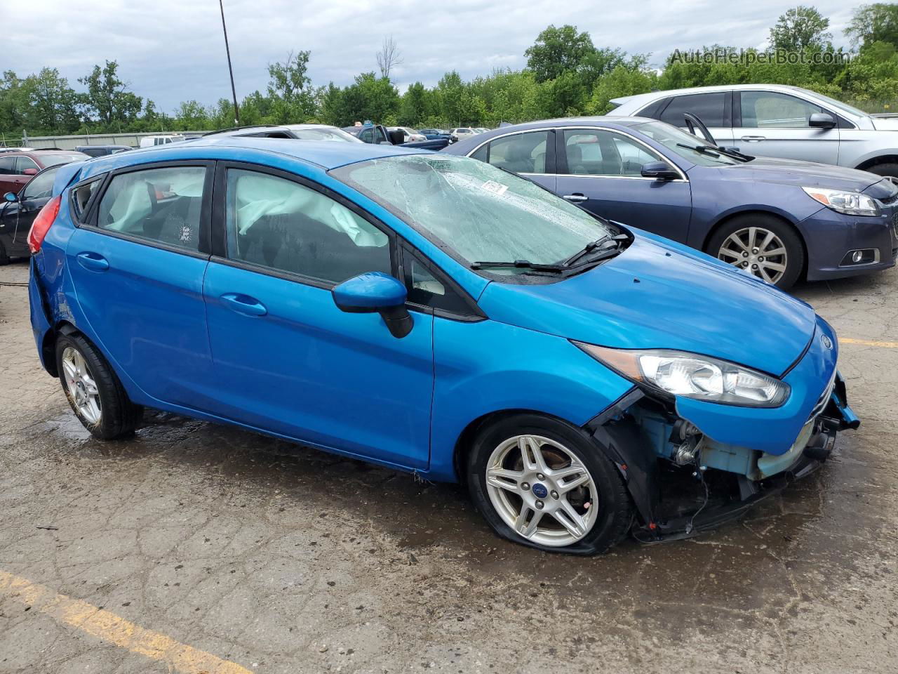 2017 Ford Fiesta Se Blue vin: 3FADP4EJXHM167664