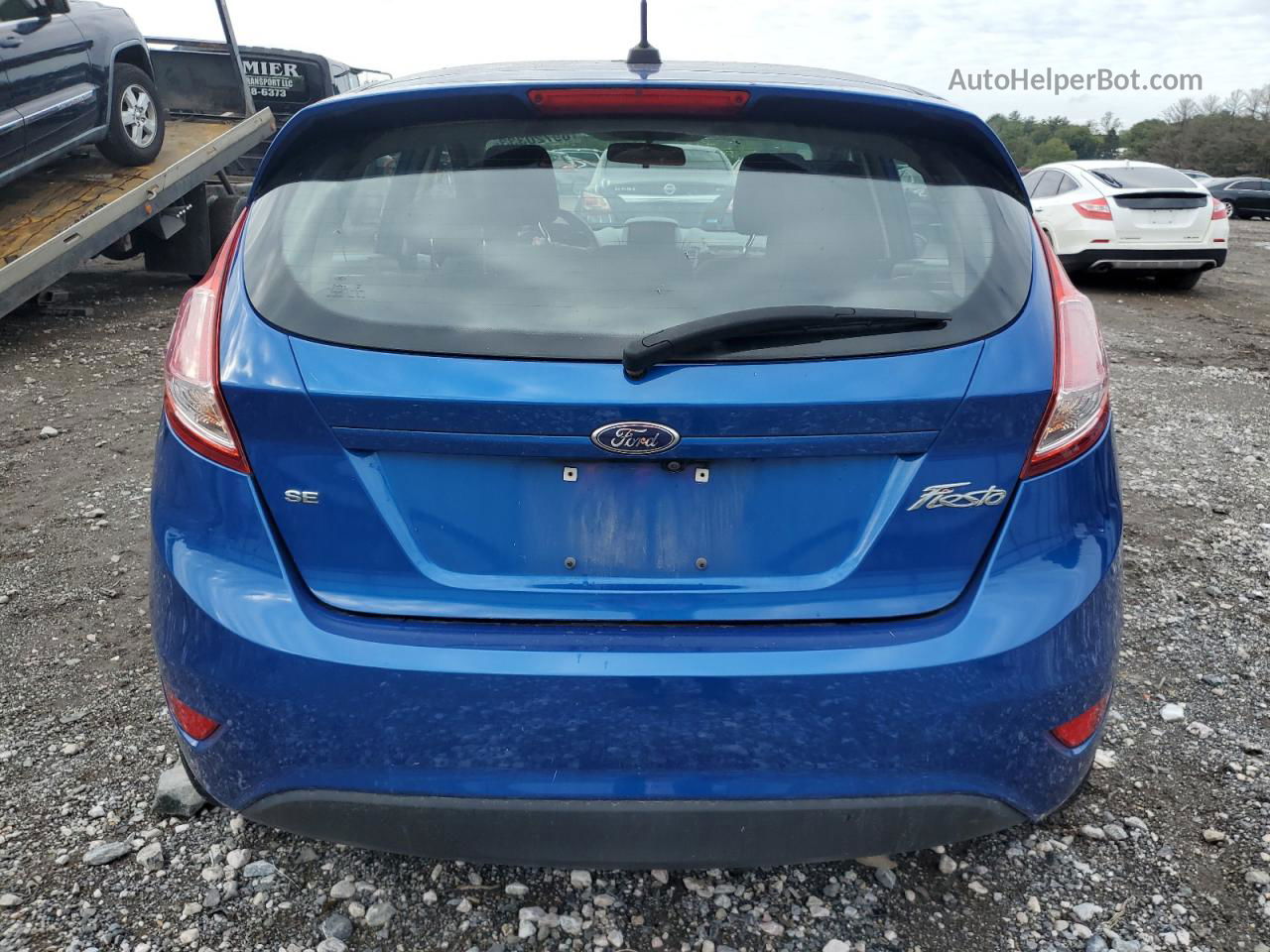 2019 Ford Fiesta Se Blue vin: 3FADP4EJXKM104295