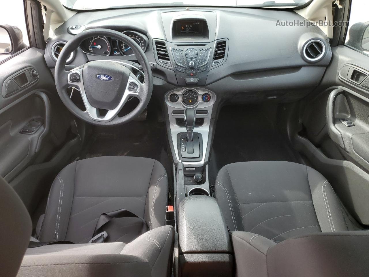 2019 Ford Fiesta Se Gray vin: 3FADP4EJXKM107598