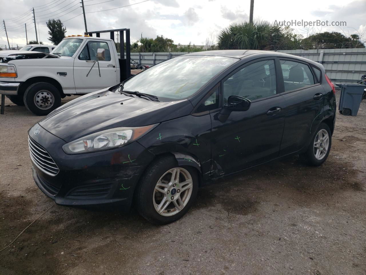 2019 Ford Fiesta Se Black vin: 3FADP4EJXKM112980