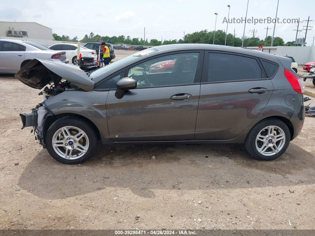 2019 Ford Fiesta Se Gray vin: 3FADP4EJXKM166263