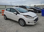 2016 Ford Fiesta Titanium Белый vin: 3FADP4FJ1GM170482