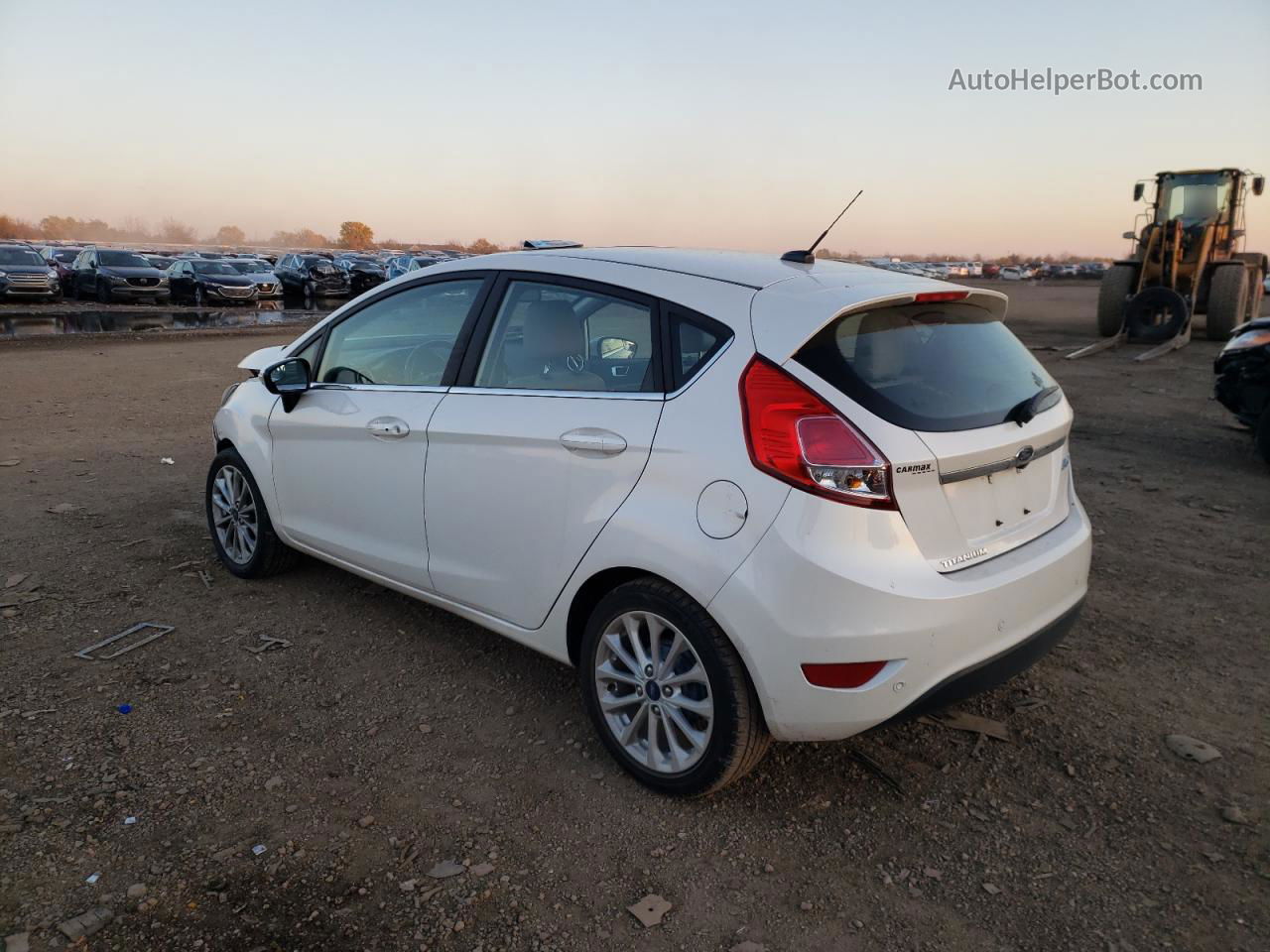 2017 Ford Fiesta Titanium White vin: 3FADP4FJ4HM136179