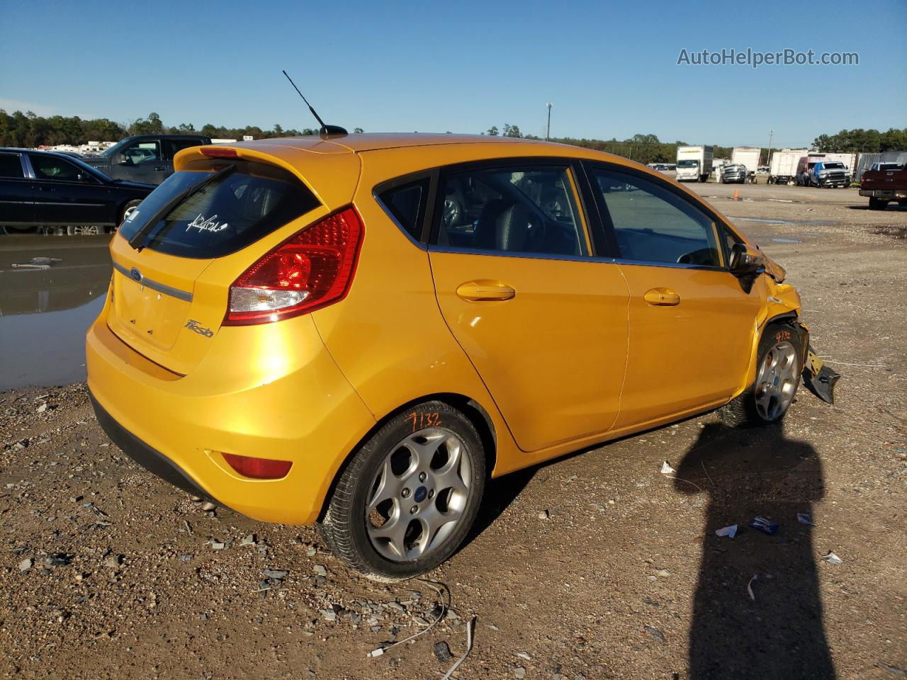 2011 Ford Fiesta Ses Yellow vin: 3FADP4FJ5BM225900