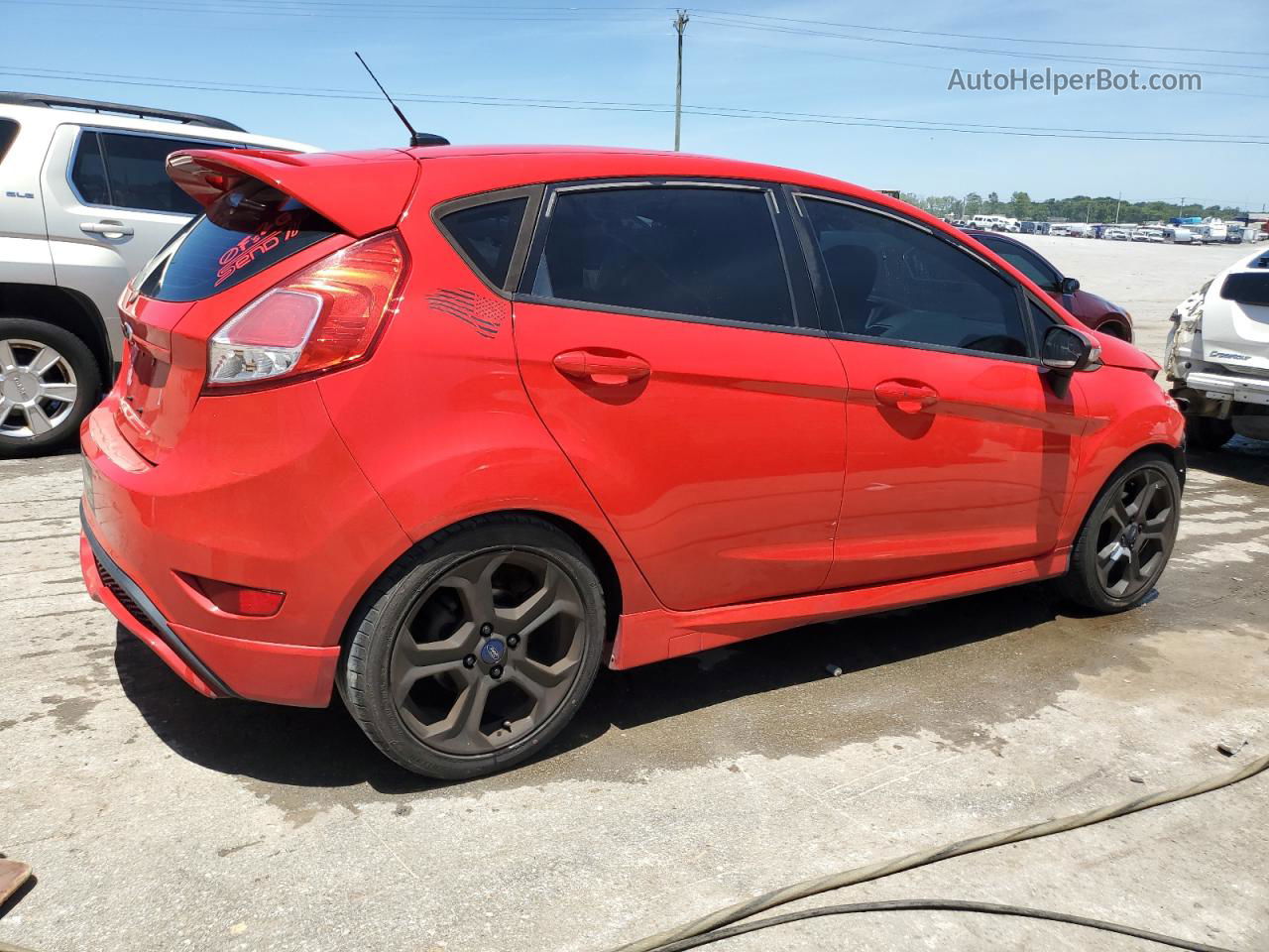 2015 Ford Fiesta St Красный vin: 3FADP4GX0FM117211