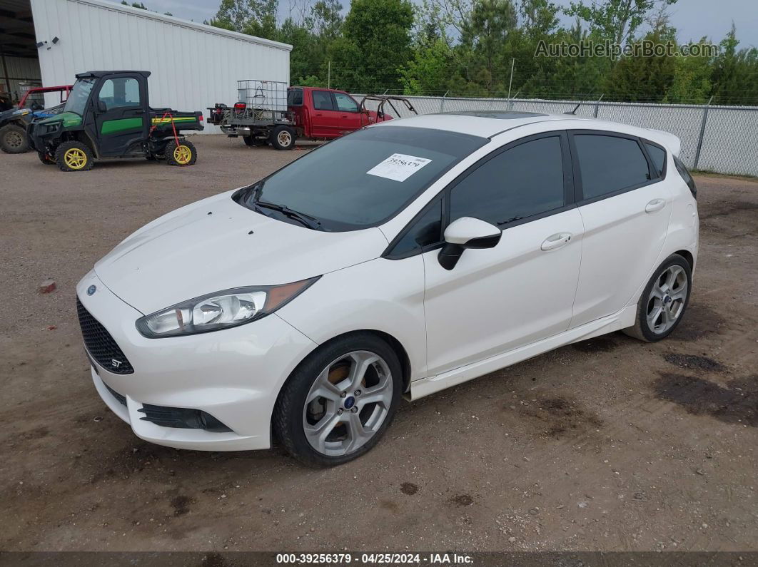 2017 Ford Fiesta St White vin: 3FADP4GX0HM150129