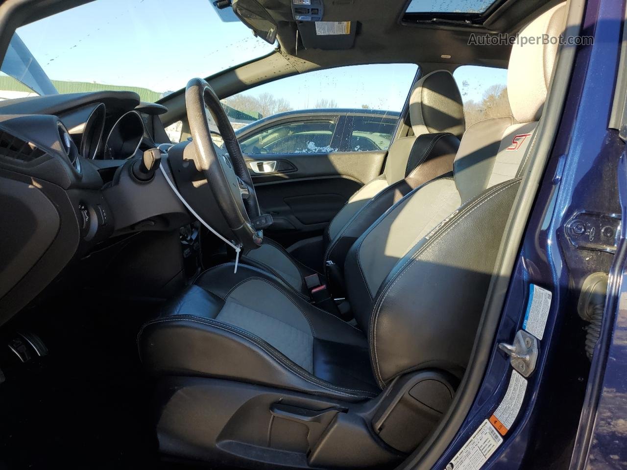 2016 Ford Fiesta St Синий vin: 3FADP4GX5GM205771