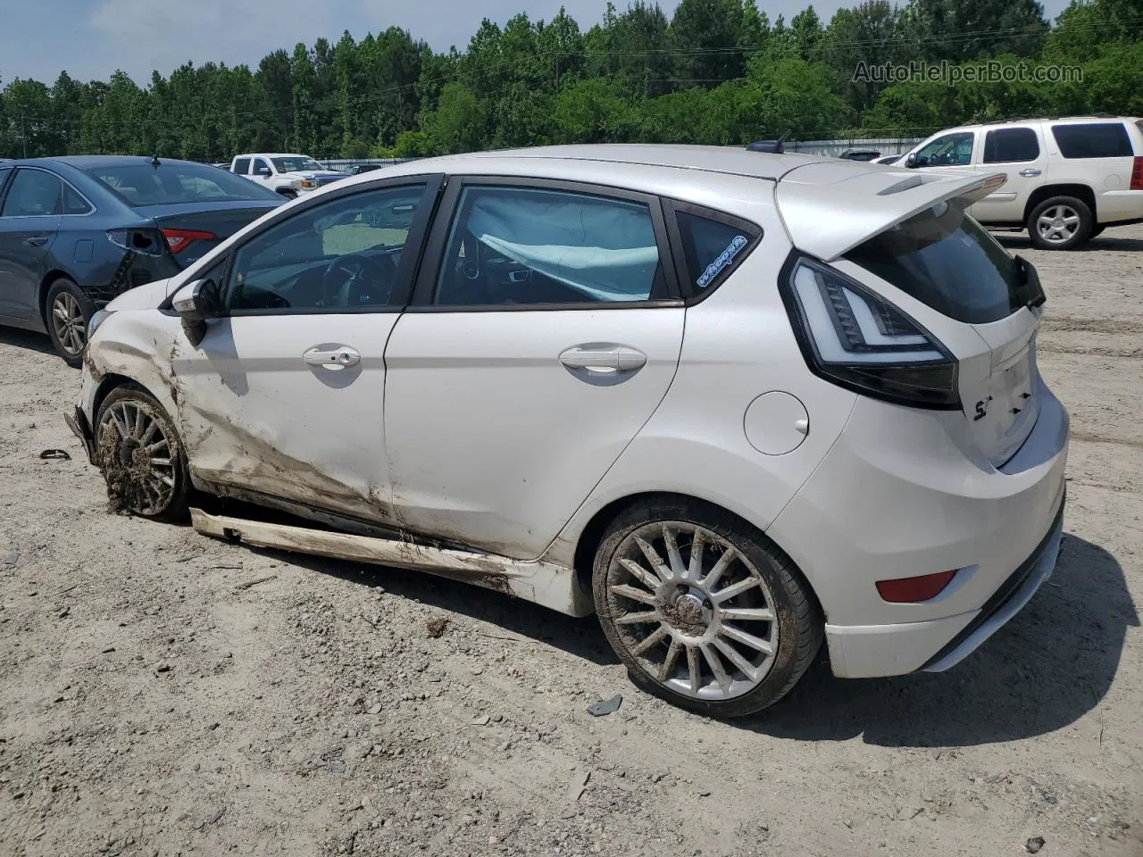 2016 Ford Fiesta St White vin: 3FADP4GX7GM205822